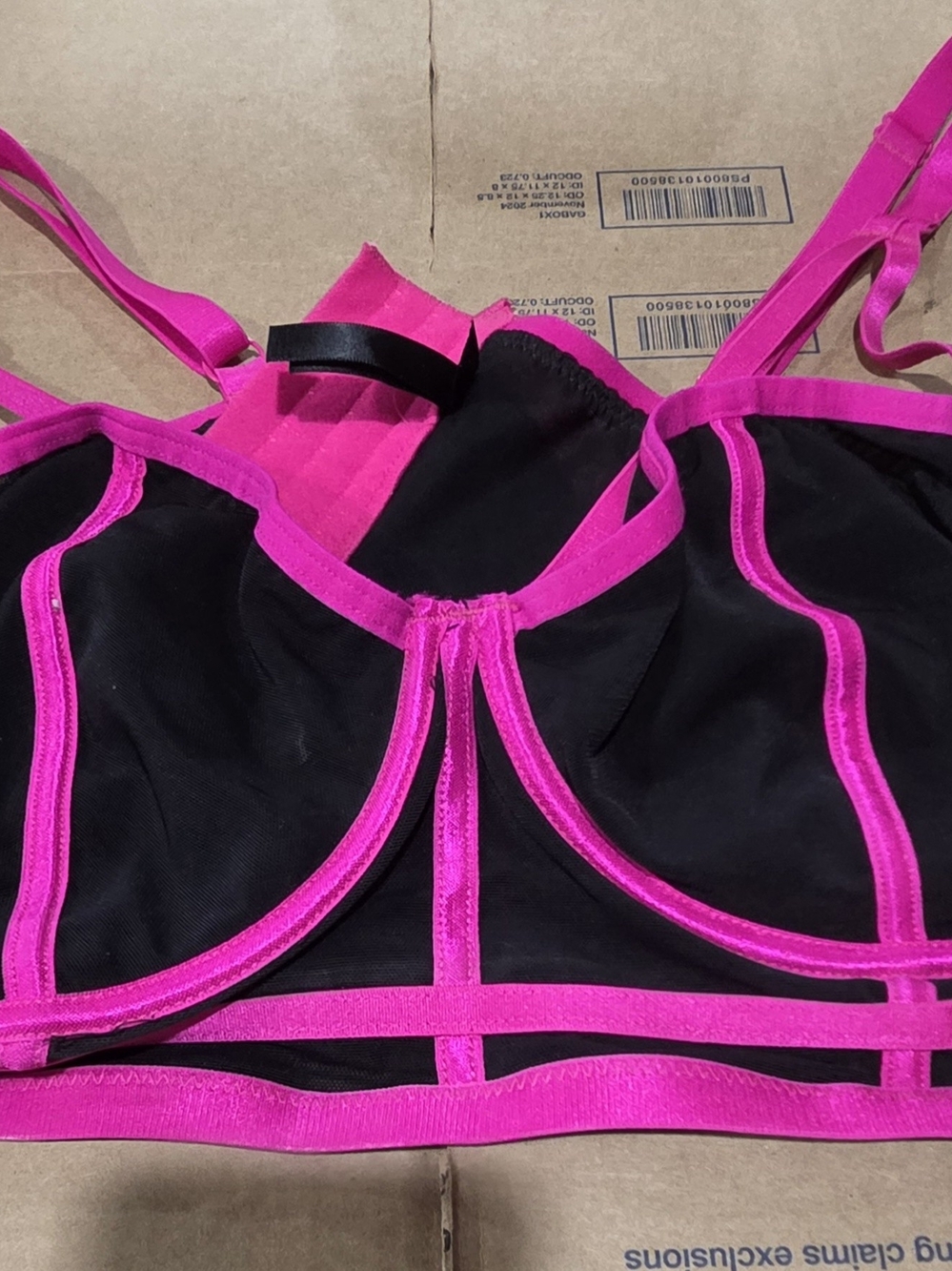 Torrid Simply Mesh Underwire Bra Black Neon Pink Size 2